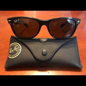 New Wayfarer Ray Ban Sunglesses